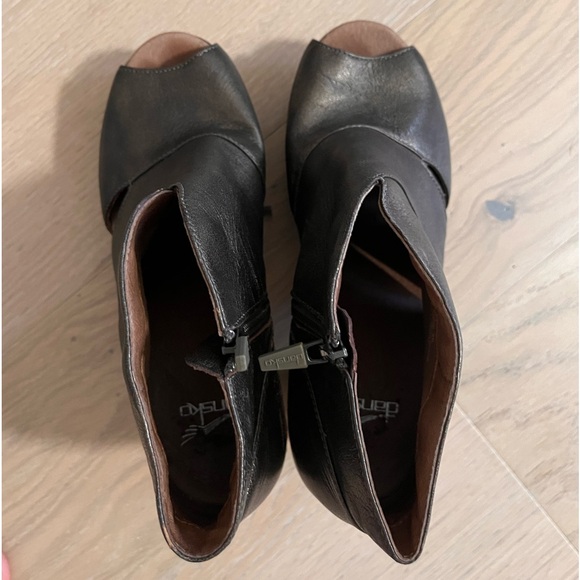 Dansko Delphina peep toe booties size 38 - Picture 6 of 9